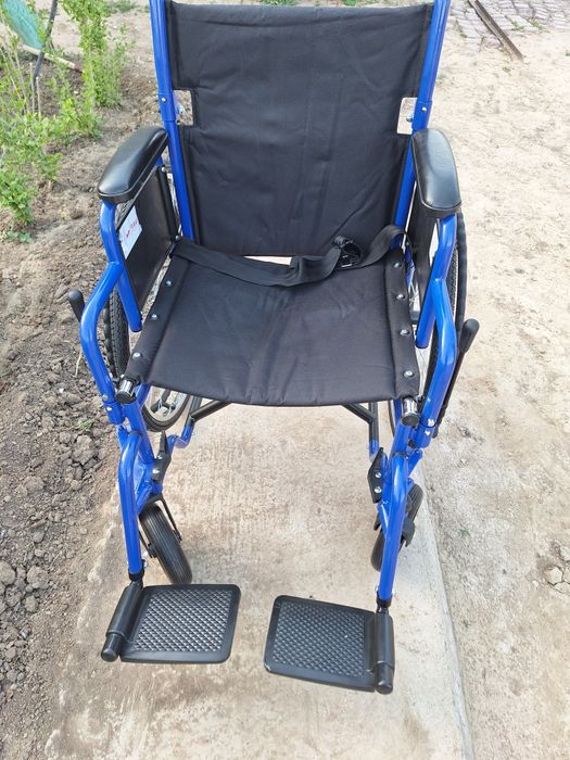 Инвалидная коляска