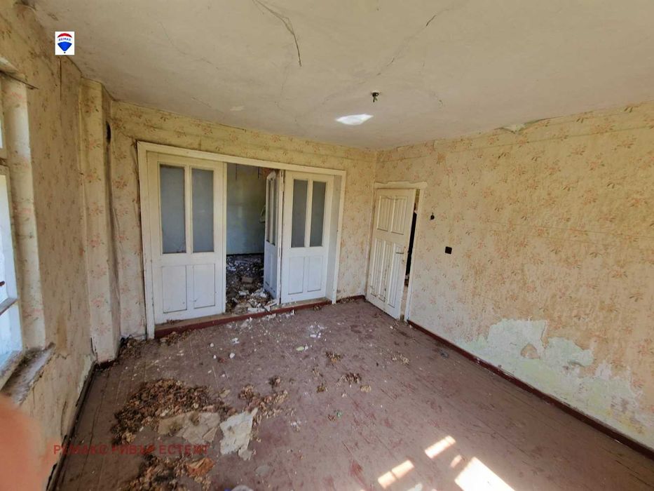 Къща за продажба в гр. Две могили