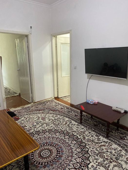 Продается своя кв в Чиланзар 7 круг ок тепа 2/3/4/4 не торец.  Телегр: