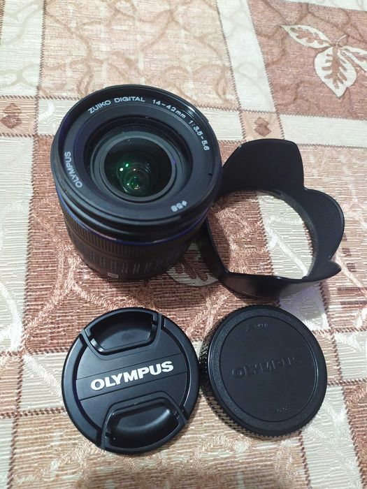 Обектив Olympus Zuiko  Digital .