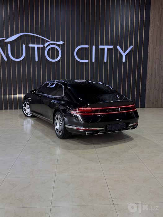 Genesis G90 год 2023