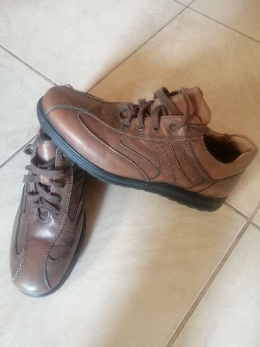 Обувки от естествена кожа