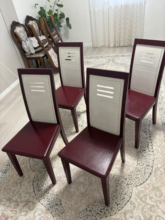 Стул из натурального дерева (массив)