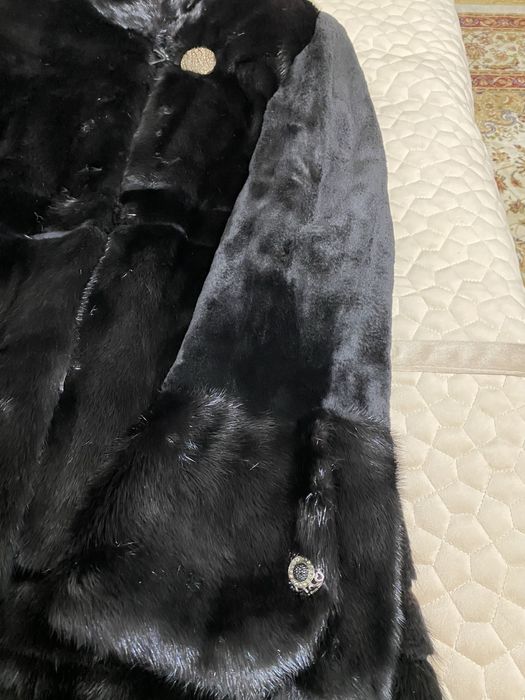 Продаю норковую шубу