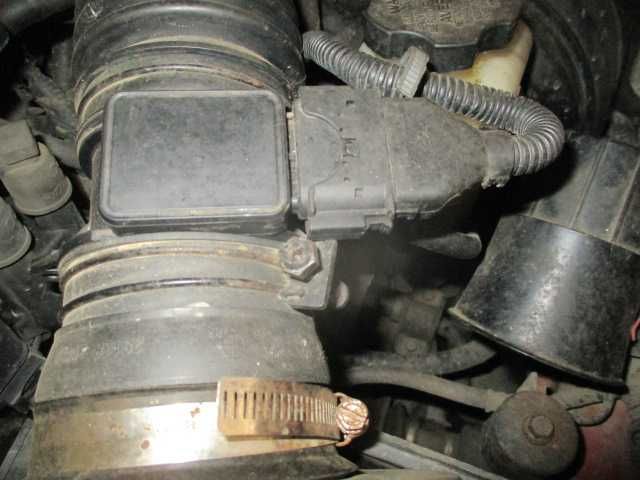 Debitmetru aer HYUNDAI COUPE an 2007 motor 2,0 benzina 16valve