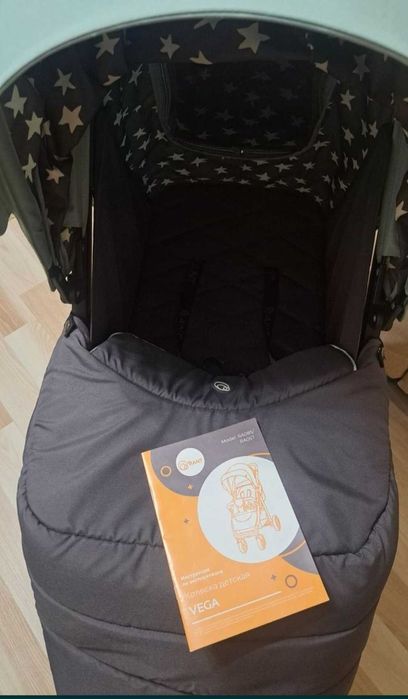 Детская коляска. В отличном состоянии