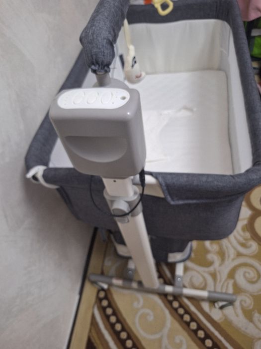 Продам монеж кровать музыкалы