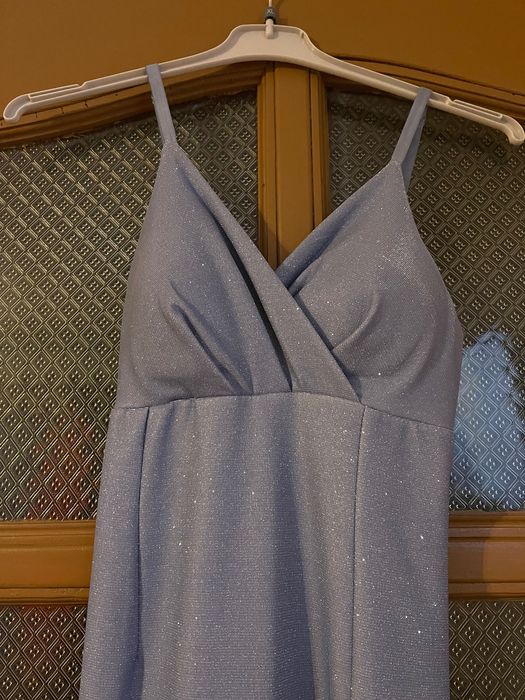 Rochie albastră elegantă