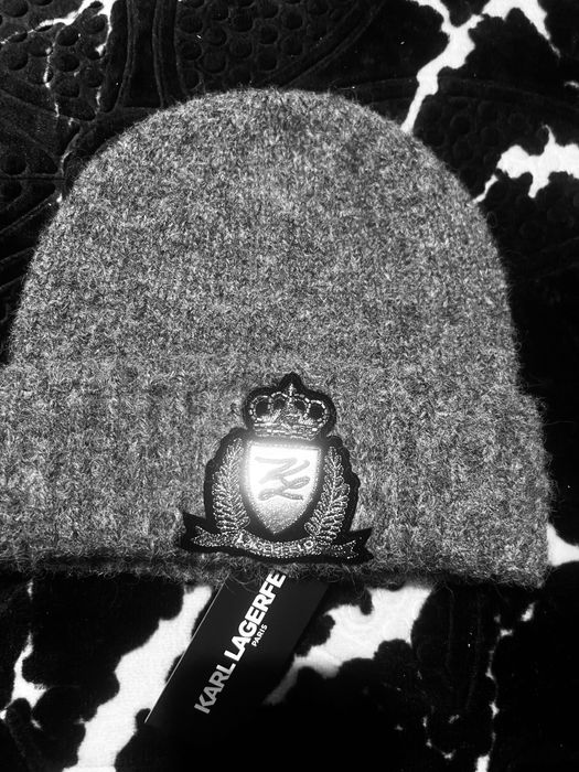 Karl Lagerfeld,Calvin Klein шапки