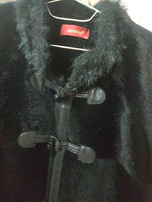 Новая, Натуральная мех, безрукавка длинная.