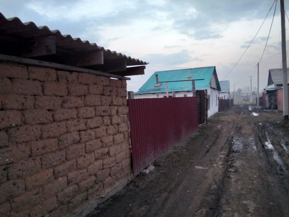 Зимный вариант дача сатылады.