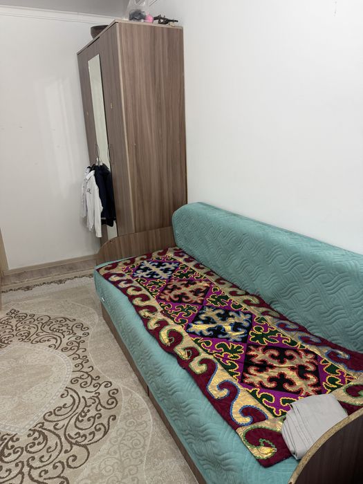 Продам шкаф и диван