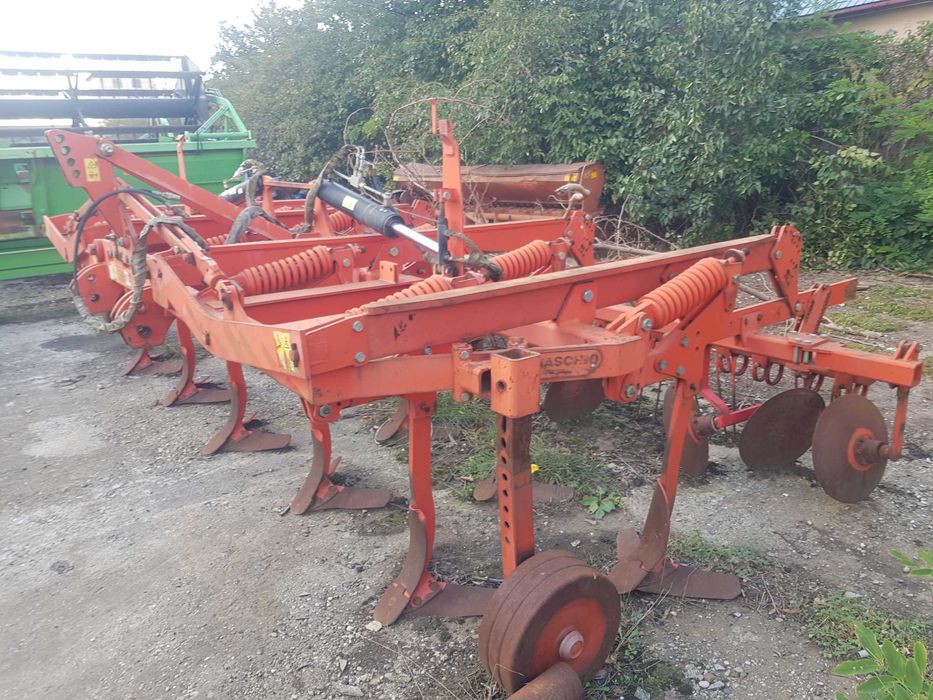 Plug 3,4,5,6 trup,Masa (HEDER)porumb 6,8 randuri DEZMEMBREZ GERINGHOFF