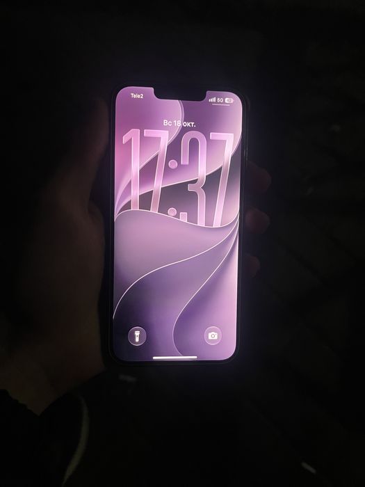 Продам айфон 13 на 128гб
