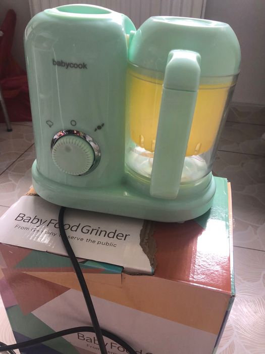 Blender alimente bebelusi