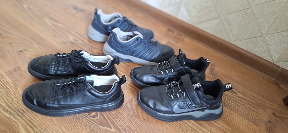 Подросковая обувь в школу.На 39-40 размер.