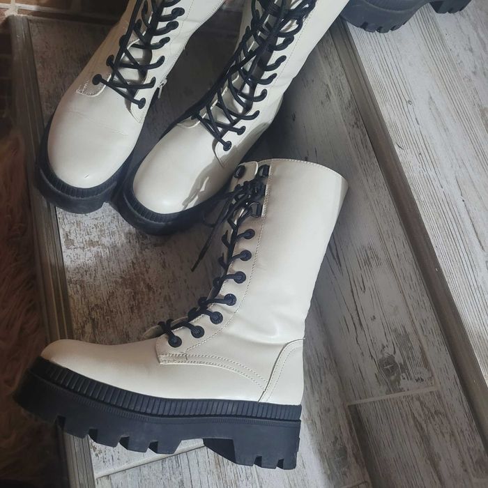 Ghete albe bench  marimea 36 si 37