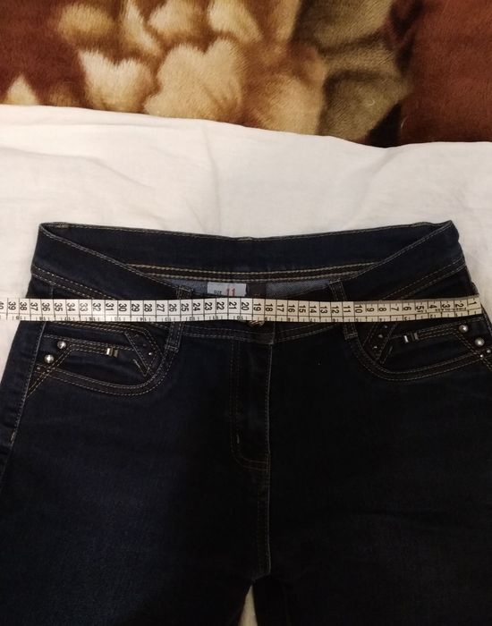 Продам джинсы жен классика