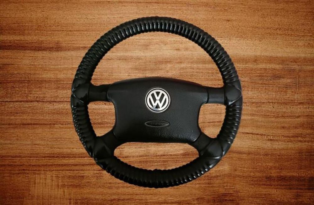 4 лъчев волан за VW ( GOLF,BORA PASSAT )