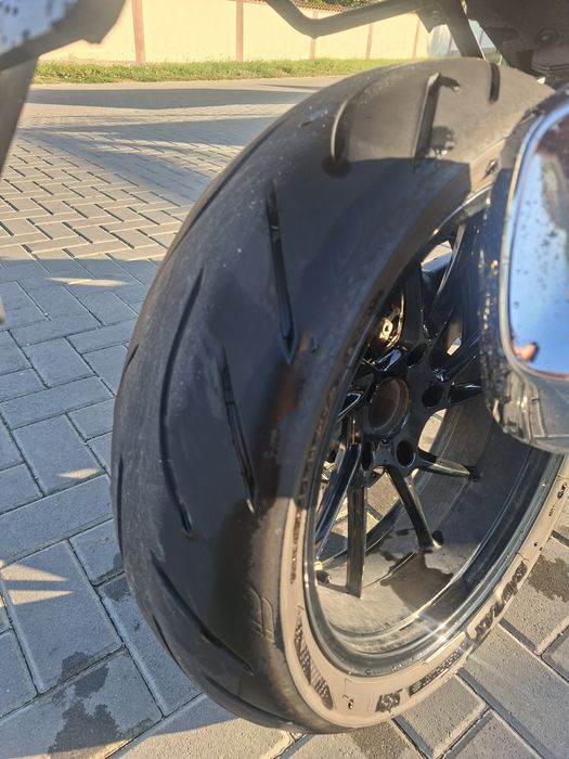 Moto BMW R1250R din 2019