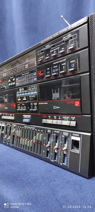 Магнитола Sharp HK-9000 , в отличном состоянии