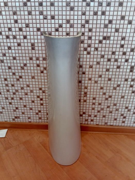 Продается пьедестал для раковины