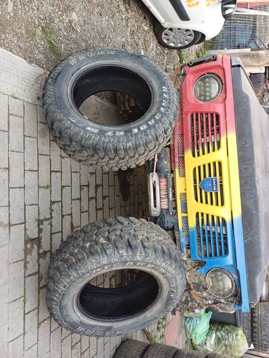2 anvelope off-road