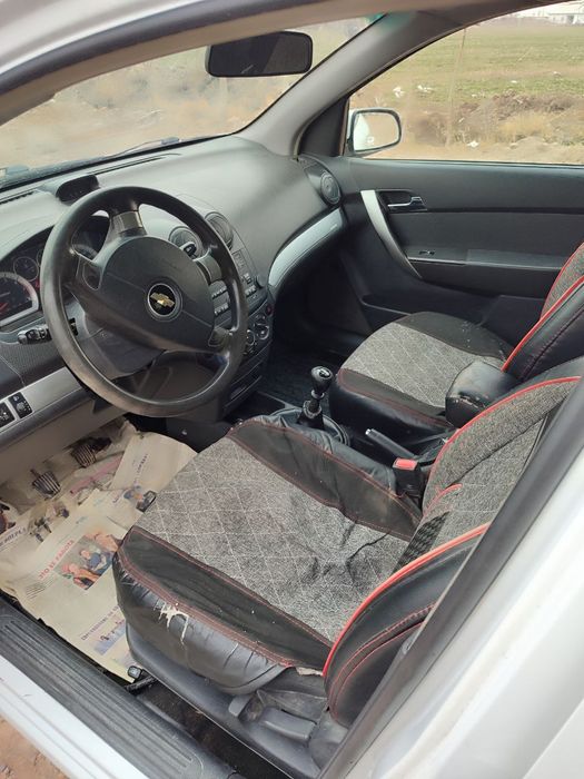 Нексия-3 сотилади, Музработда суяги тоза,