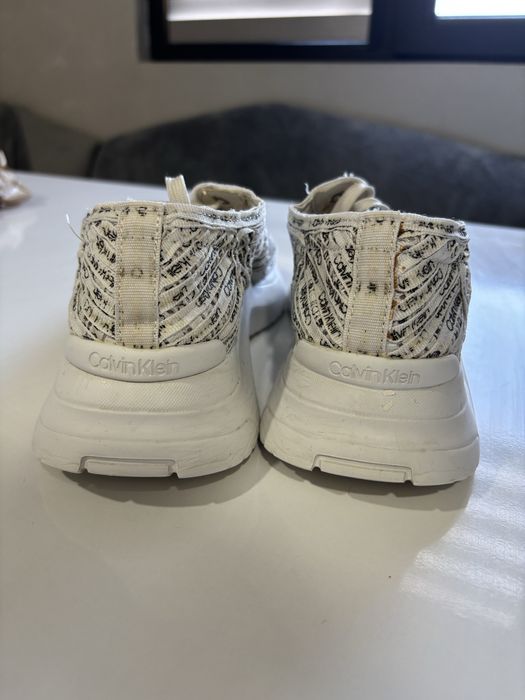 Обувки Calvin Klein