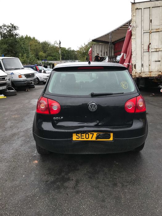 Fata completa Volkswagen Golf 5 1.4 BCA
