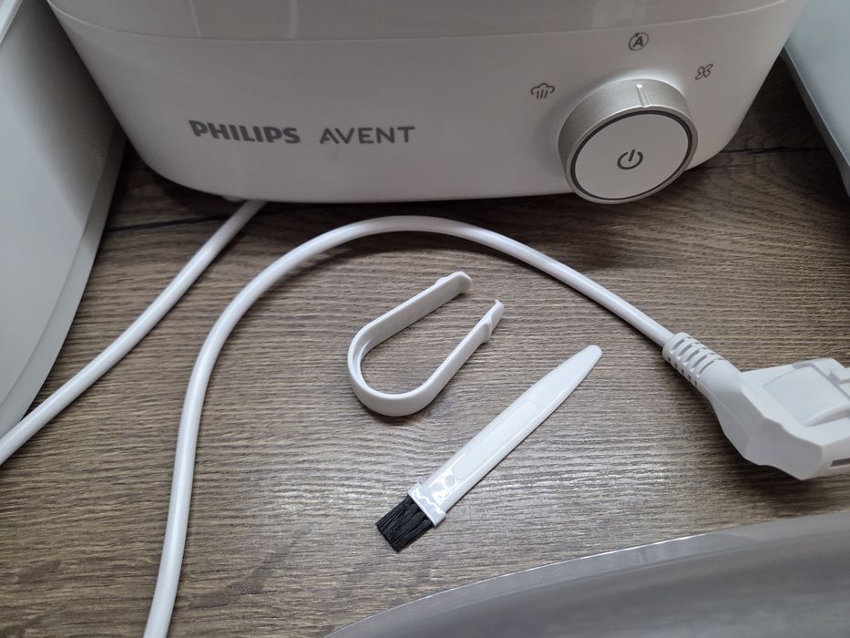 Електрически стерилизатор Philips Avent - Premium, с функция изсушаване