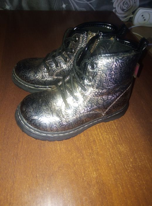 Новые ботиночки на девочку