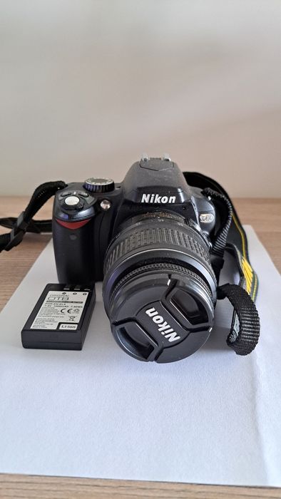 Nikon D60 - ED 18-55 mm