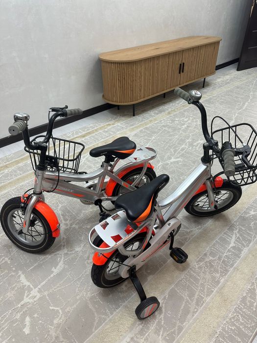 Детский велосипед в хорошем состояние