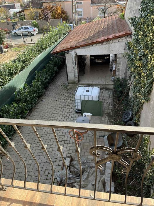 Inchiriez / Vand Casa  S+P+M titulescu 200mp teren1600mp