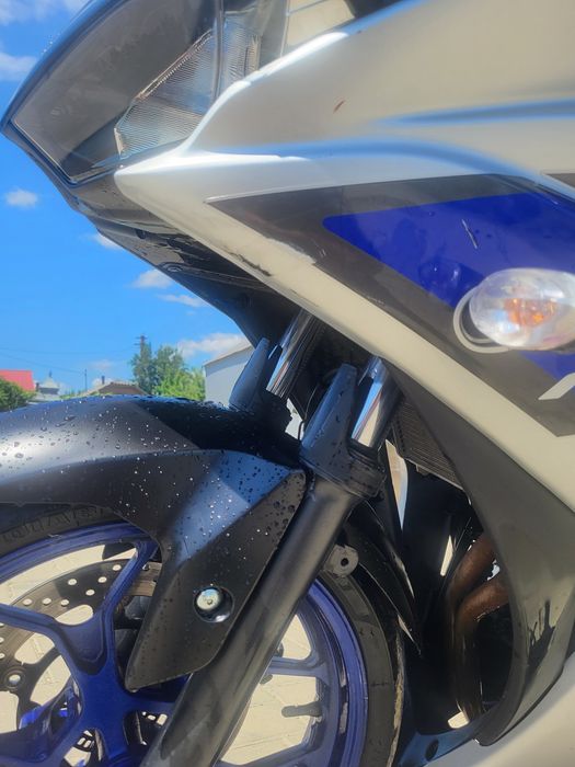 Yamaha r3 2016 în stare impecabila
