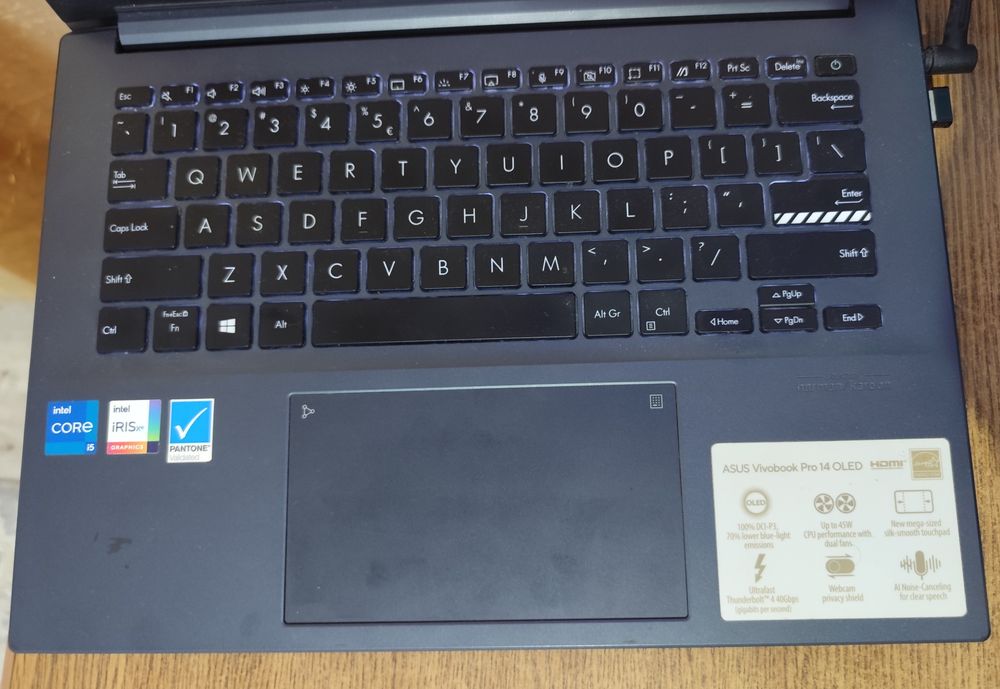 ASUS Vivobook Pro 14 OLED