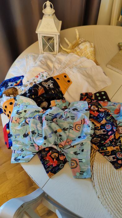 Lot scutece textile și inserturi