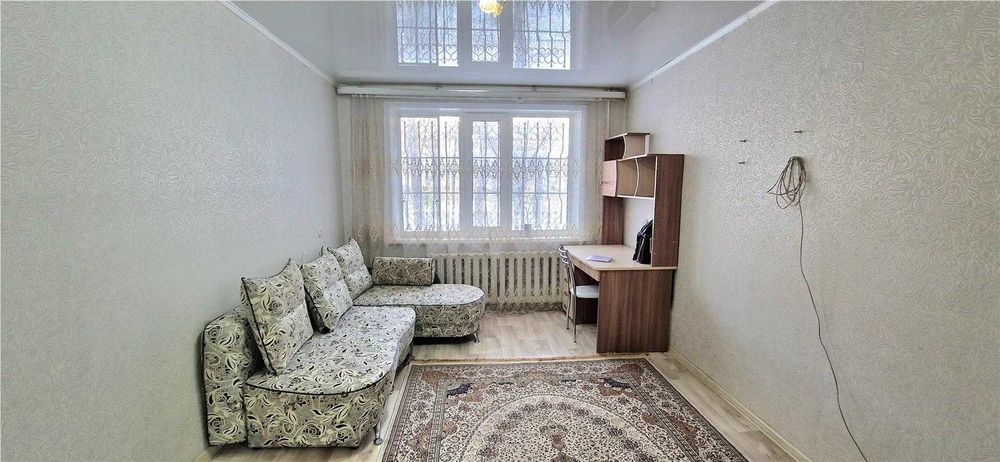 Продам 1-ком квартиру на Дюсембекова.