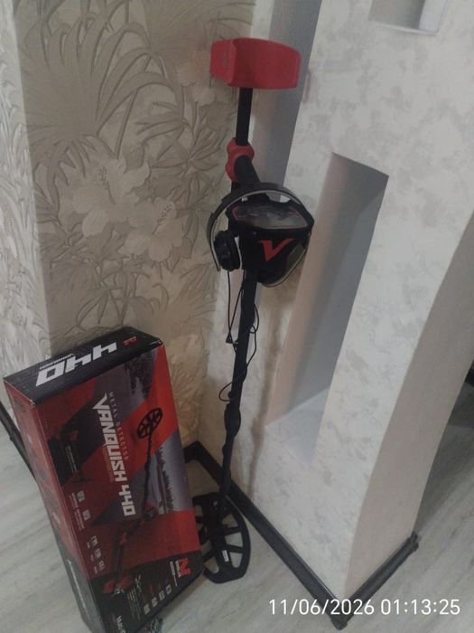 Металлоискатель Minelab Vanquish 440