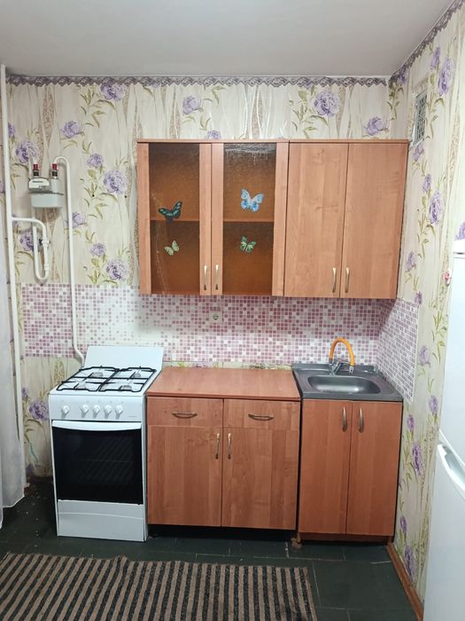 Продам 1 ком квартиру в 19 мкр