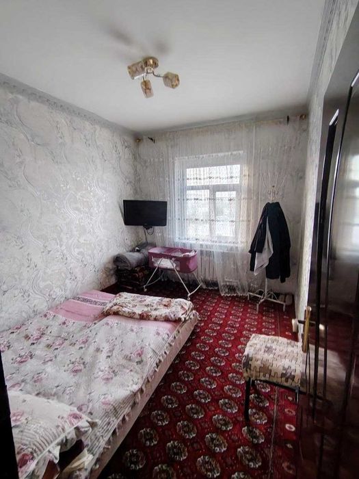 Срочно 4 комнатная квартира в доме с Лифтом Саттепо № 3370