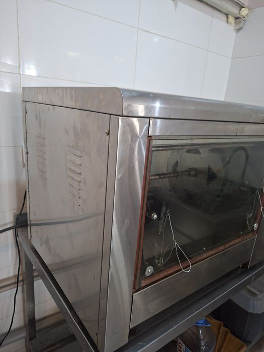 Продам гриль аппарат