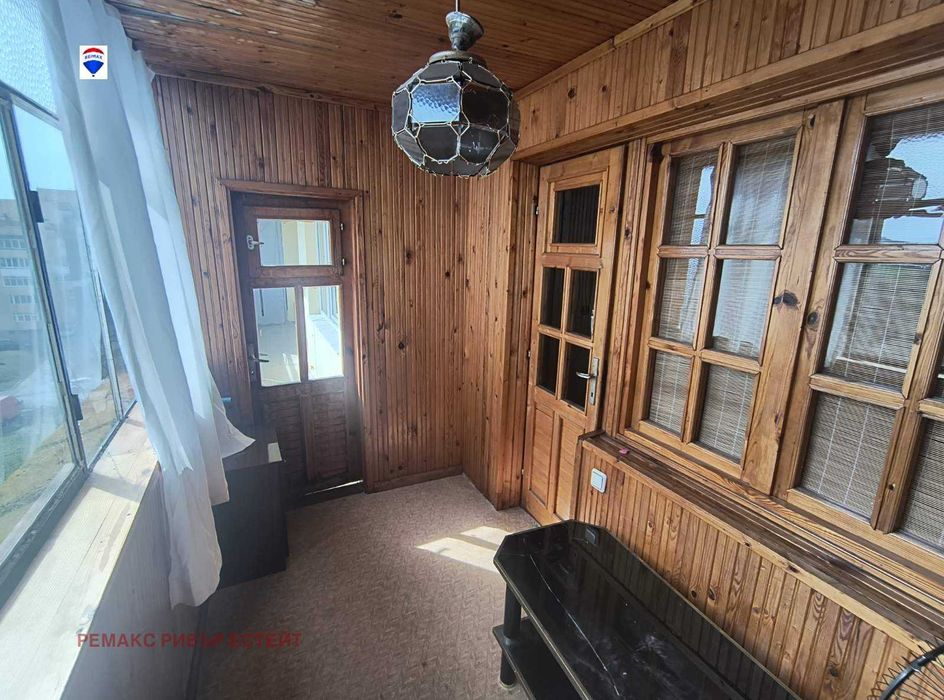 Четиристаен апартамент за продажба кв. Чародейка Юг