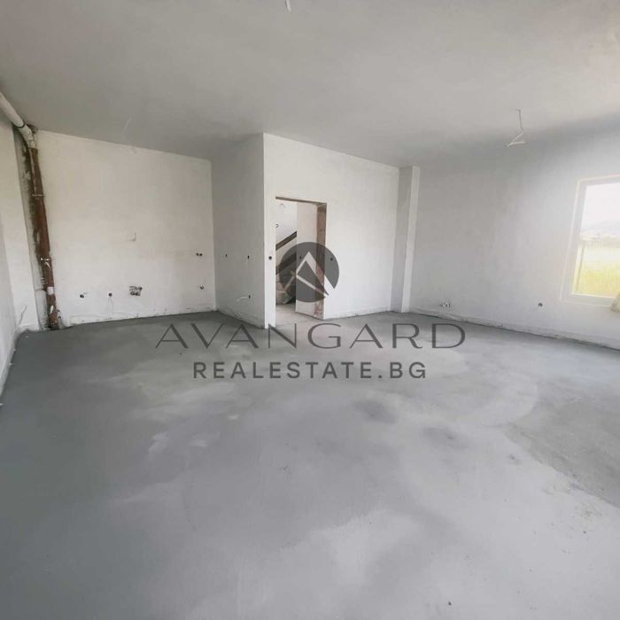 оф.14446 УНИКАЛНИ Къщи Първенец