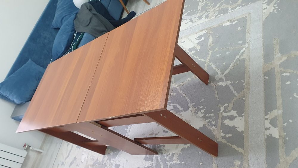 Продам стол раскладной