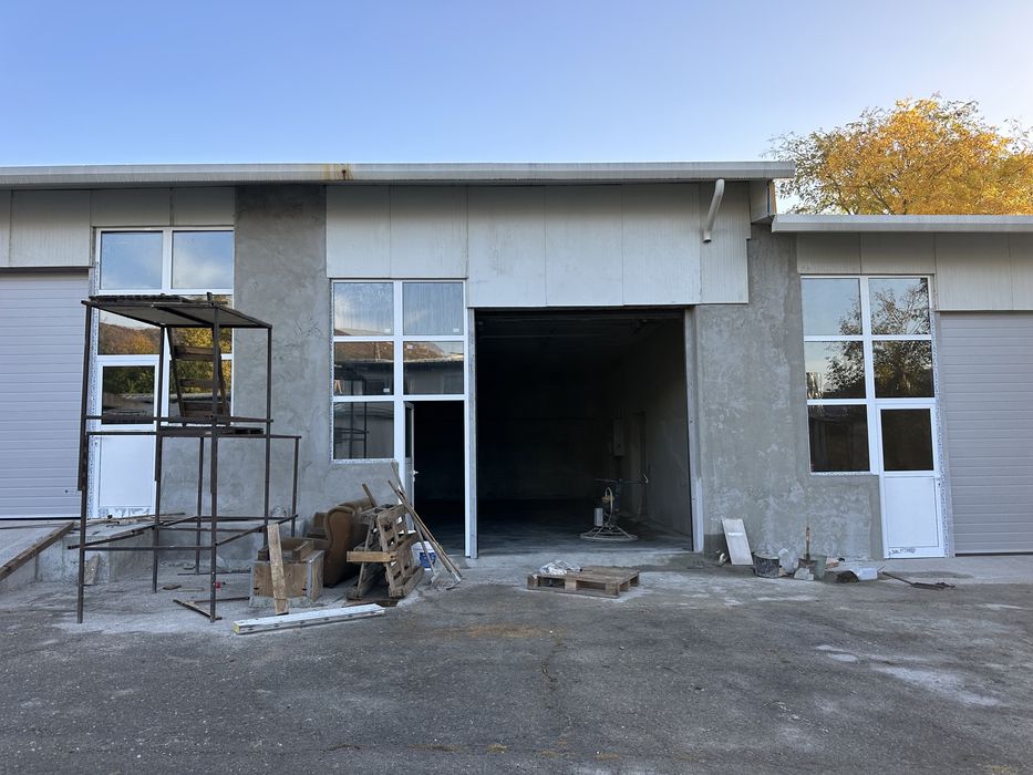 Дава се под наем Промишлена сграда в Шумен, Добруджански - 10000 кв.м за 510 € - Снимка #4