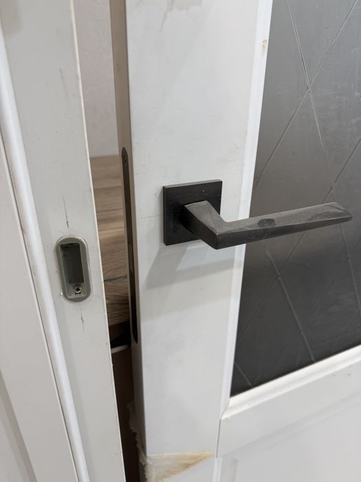 Дверь межкомнатная