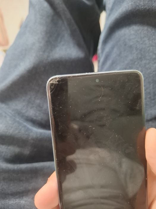 Samsung S20 продам