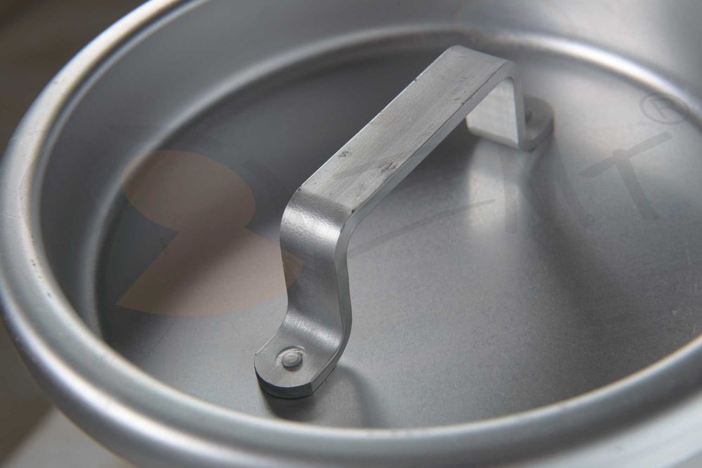 Capac aluminiu pentru bidoane diametru deschidere 180 mm